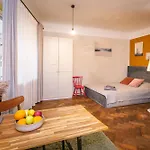 Baltic Design With Free Parking And Self Check In 아파트 리가