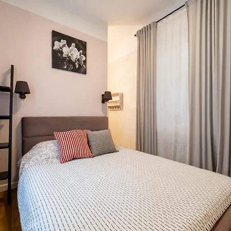Baltic Design With Free Parking And Self Check In Appartamento