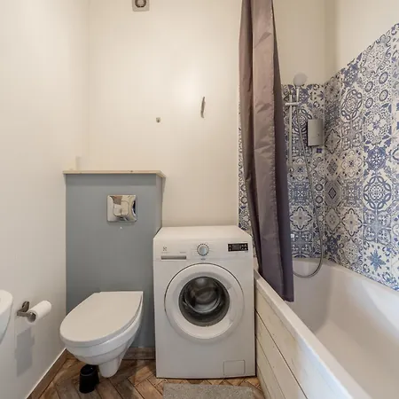 Baltic Design Apartments With Free Parking And Self Check In Apartment *