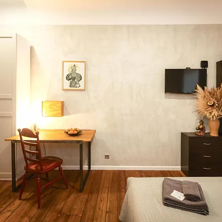 Baltic Design With Free Parking And Self Check In شقة