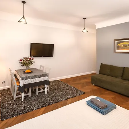 Baltic Design With Free Parking And Self Check In Appartement *