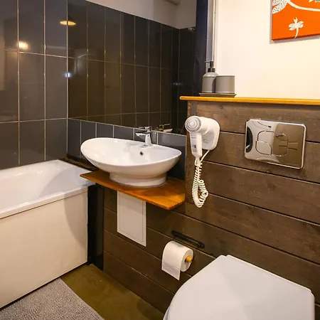 Baltic Design With Free Parking And Self Check In 아파트 *