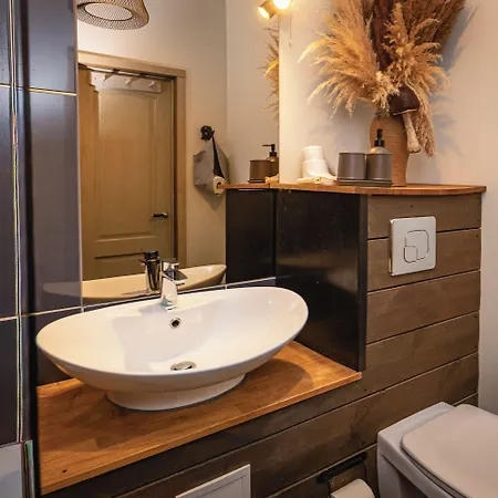 아파트 Baltic Design With Free Parking And Self Check In *